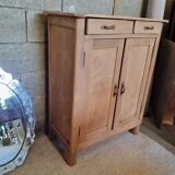 Buffet parisien en bois brut