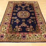 Handmade chinese rug 177x125cm