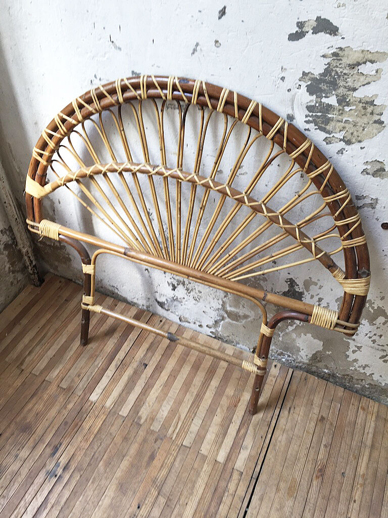 Vintage rattan headboard 1 place