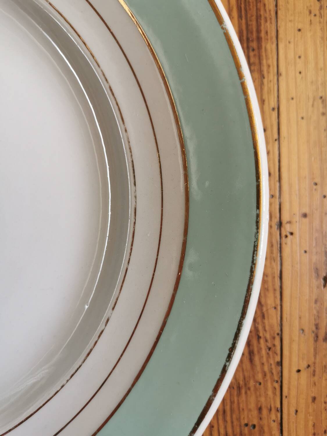 Vintage round dish K&G Lunéville, Regency