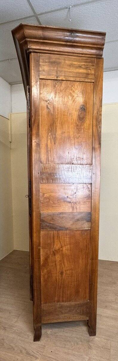 Armoury Lxv (17th Century) in Solid Walnut