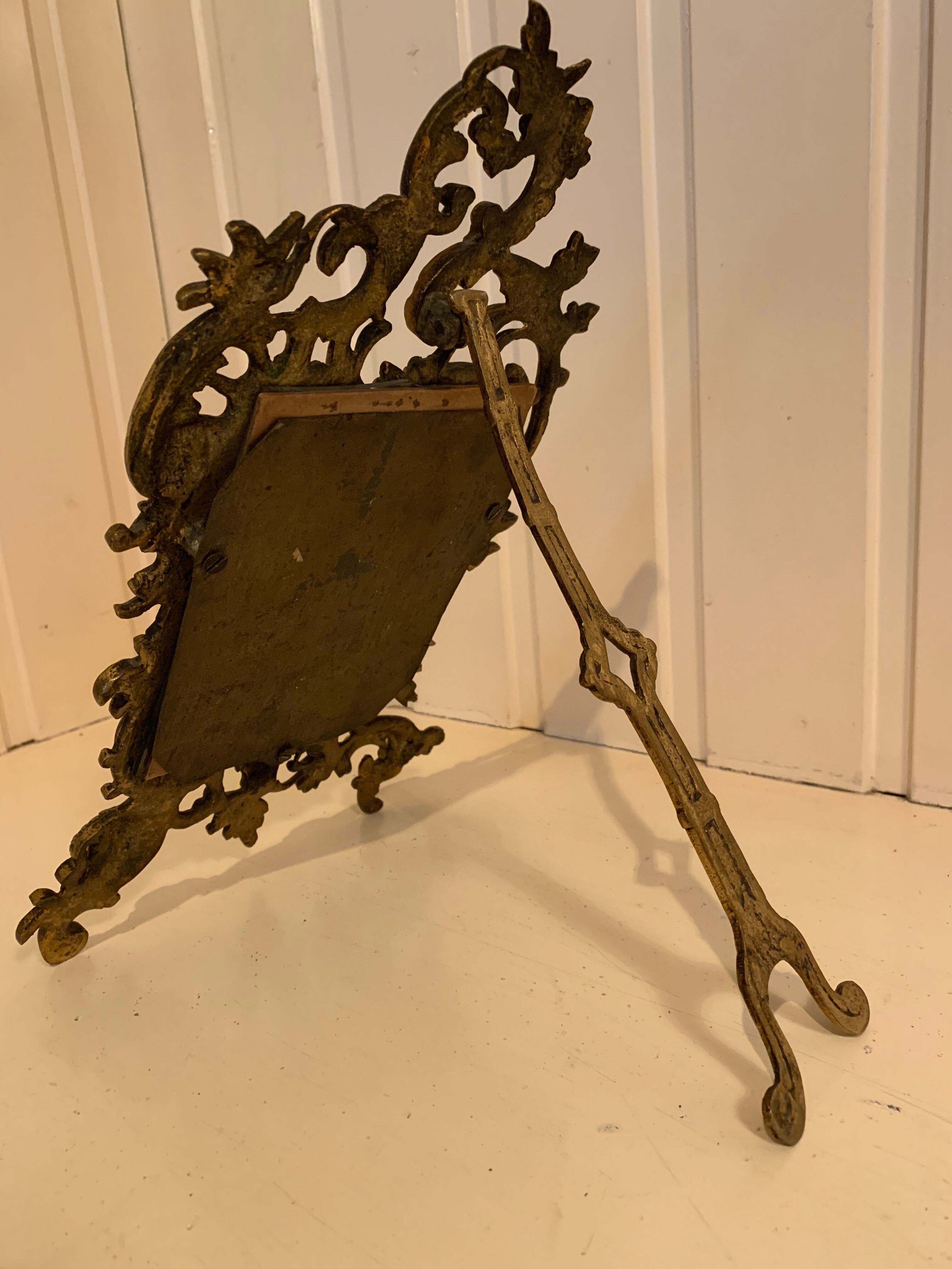 Bronze rocker frame