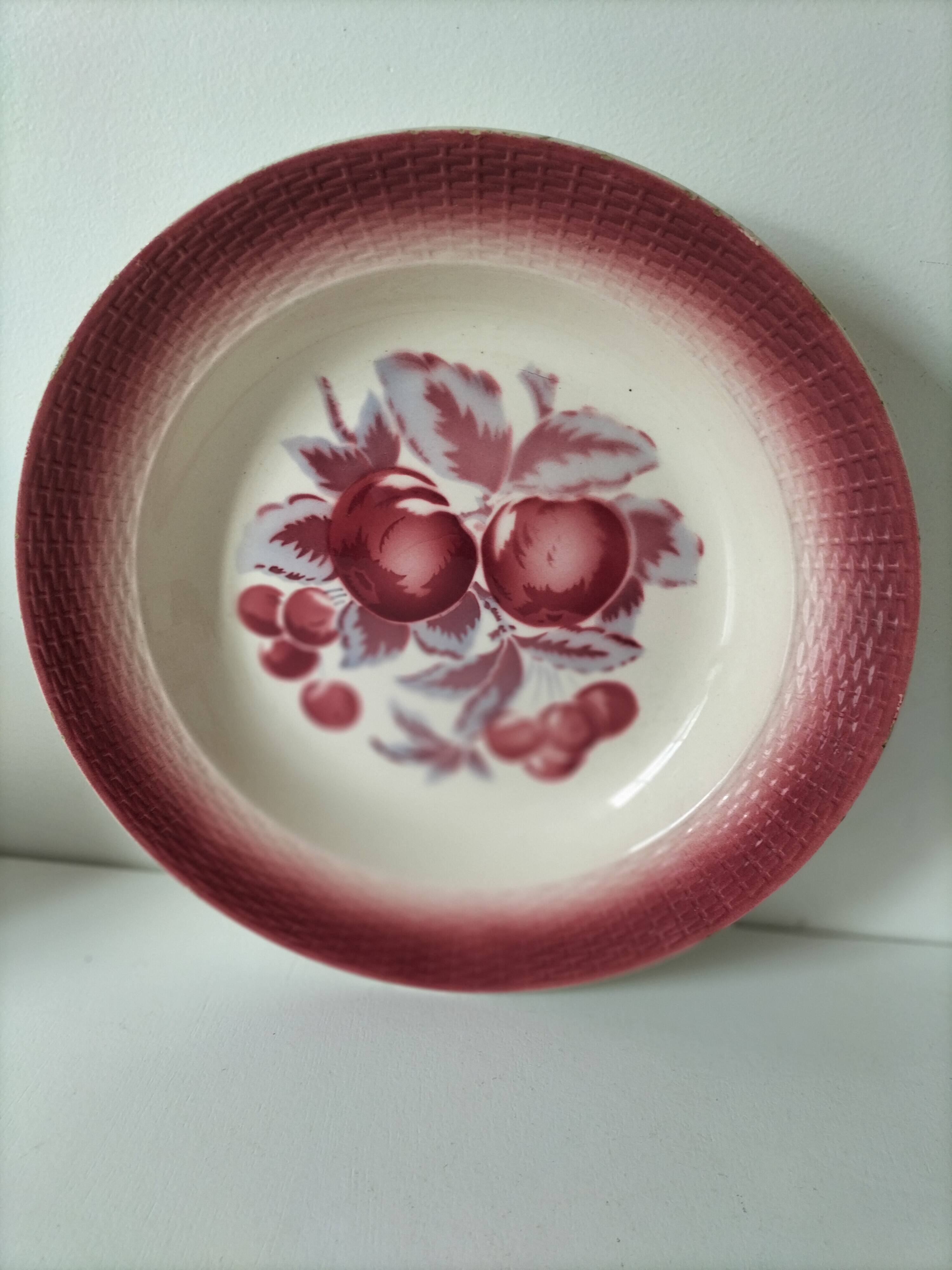 Vintage K&G Lunéville platter – “Red Fruits” design – 1930s/40s