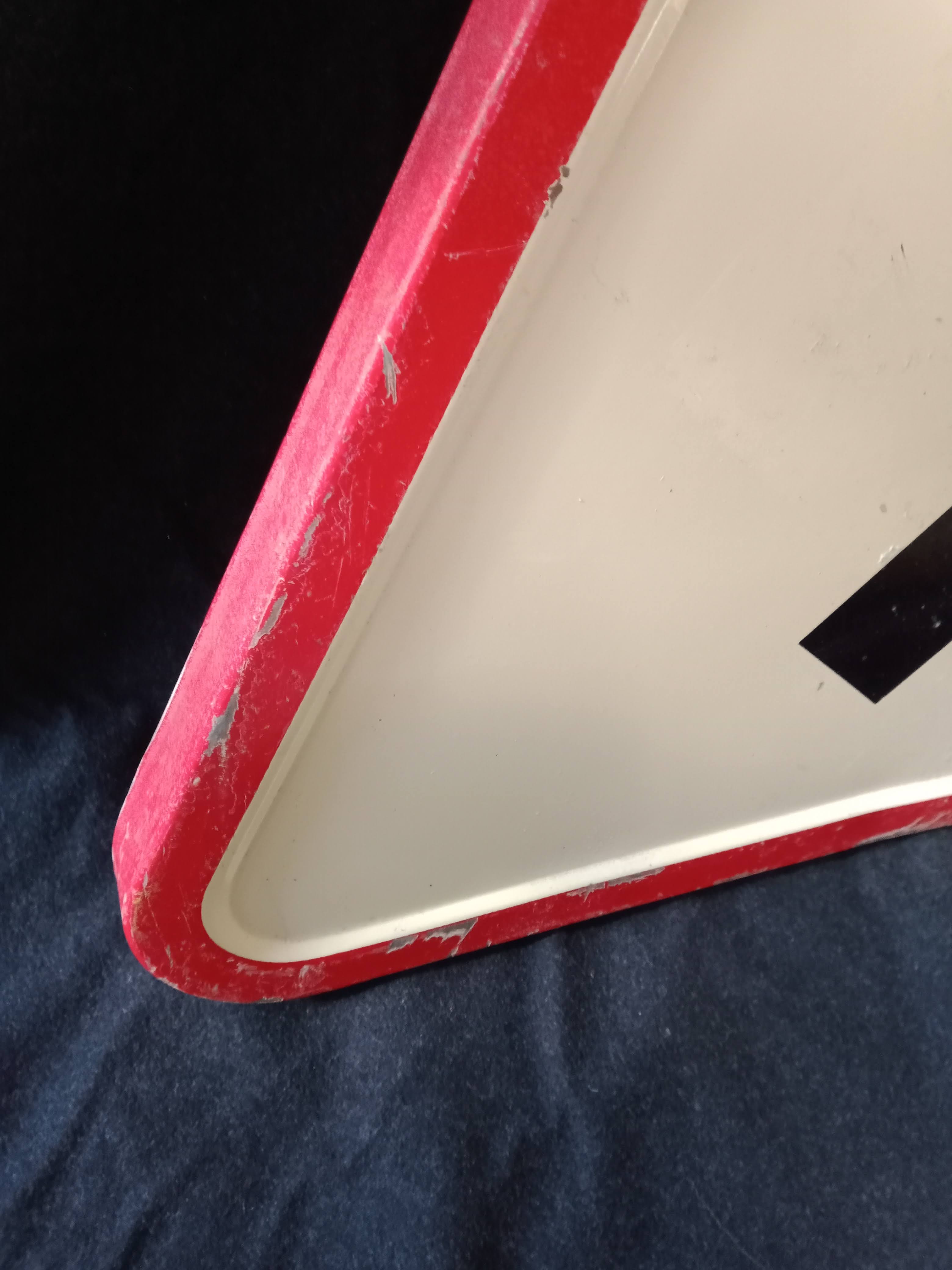 Old crossing road sign