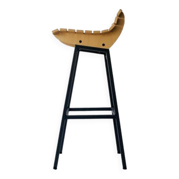 Tabouret en bois et fer