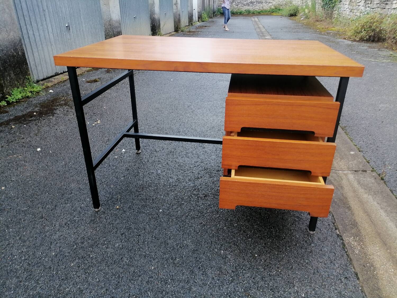 Bureau. vintage. année. 60