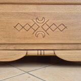 Art Deco chest of drawers