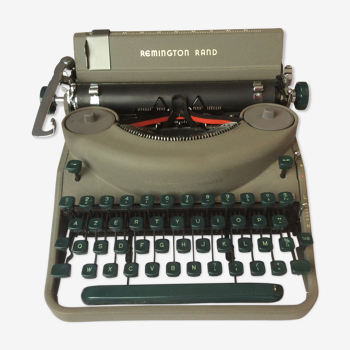 Old remington noiseless portable typewriter