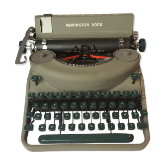 Old remington noiseless portable typewriter