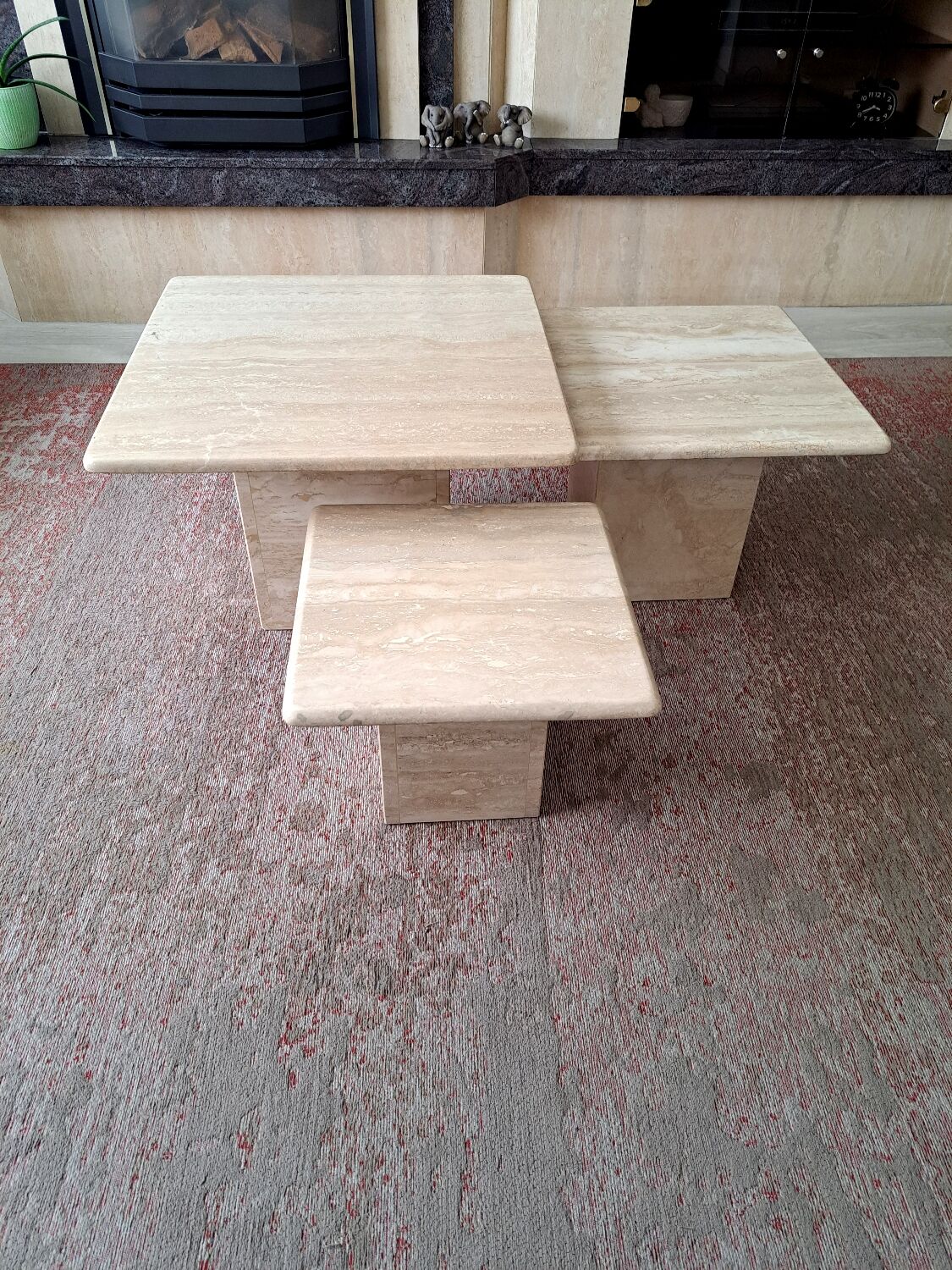 Travertine nesting tables