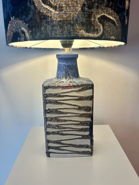Exceptional floor lamp in Scheurich fireplace vase.