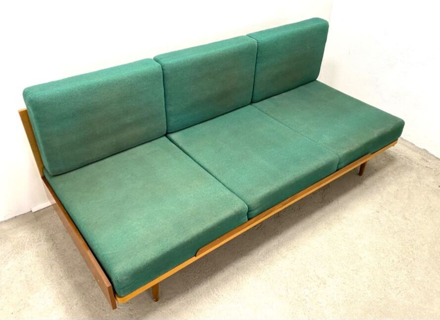 Ton & Up Zavody sofa bed 1967