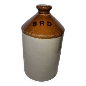 SRD whiskey bottle from the English army in glazed stoneware