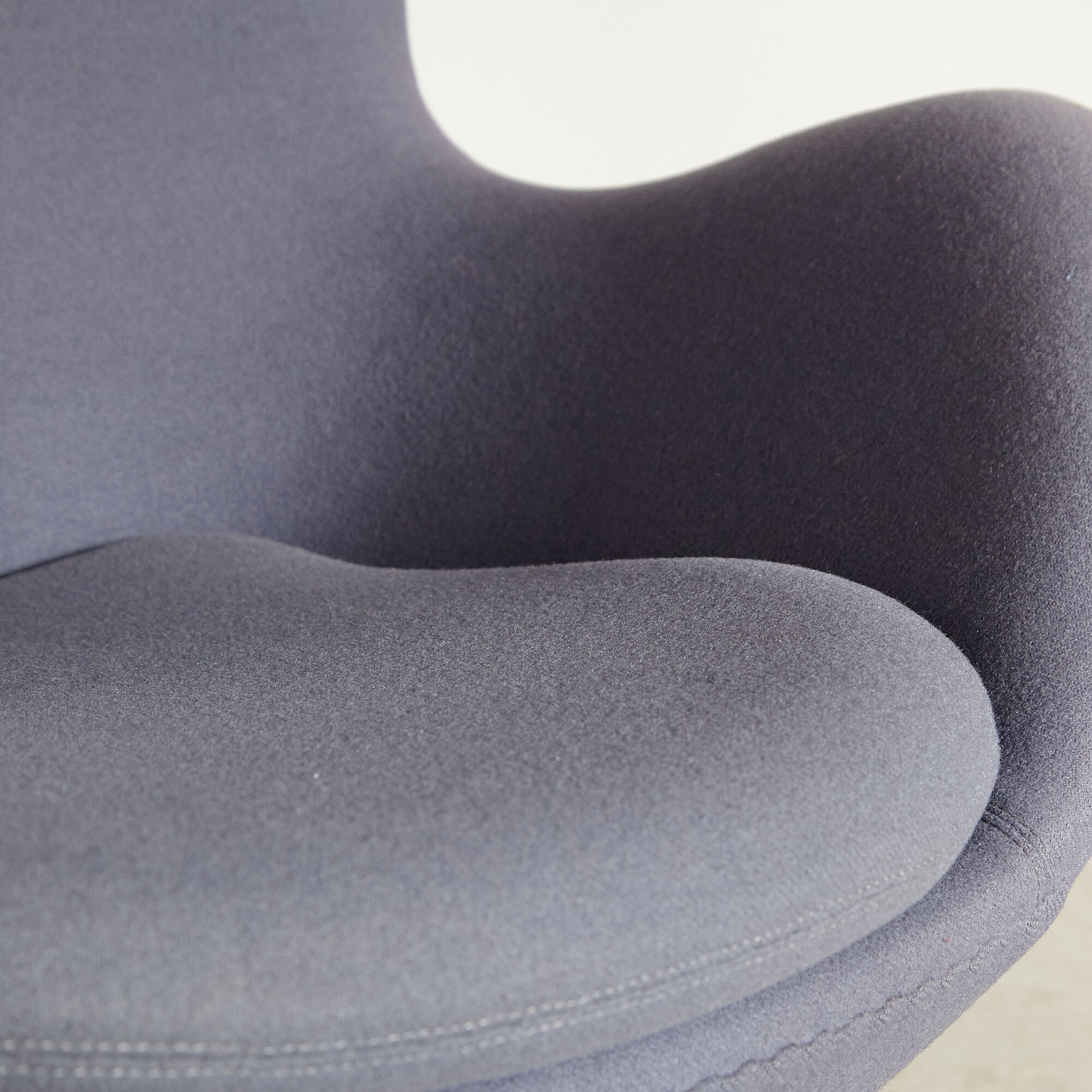 Egg chair by Arne Jacobsen for Fritz Hansen