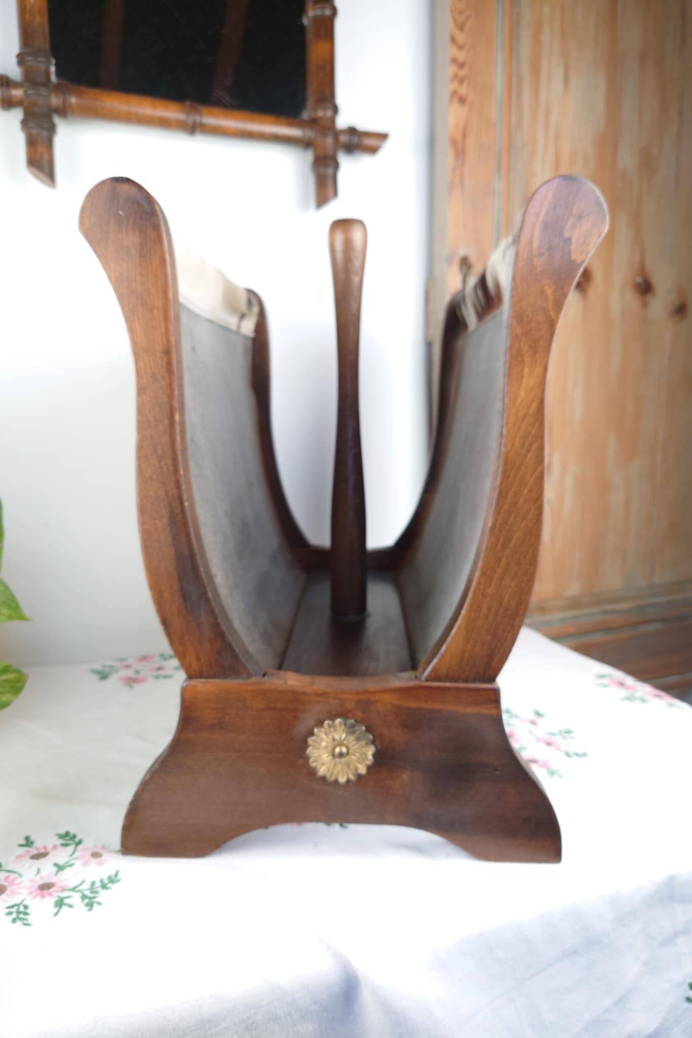 Vintage magazine rack wood and natural leather 37x39.5x26 cm 1.76 kg