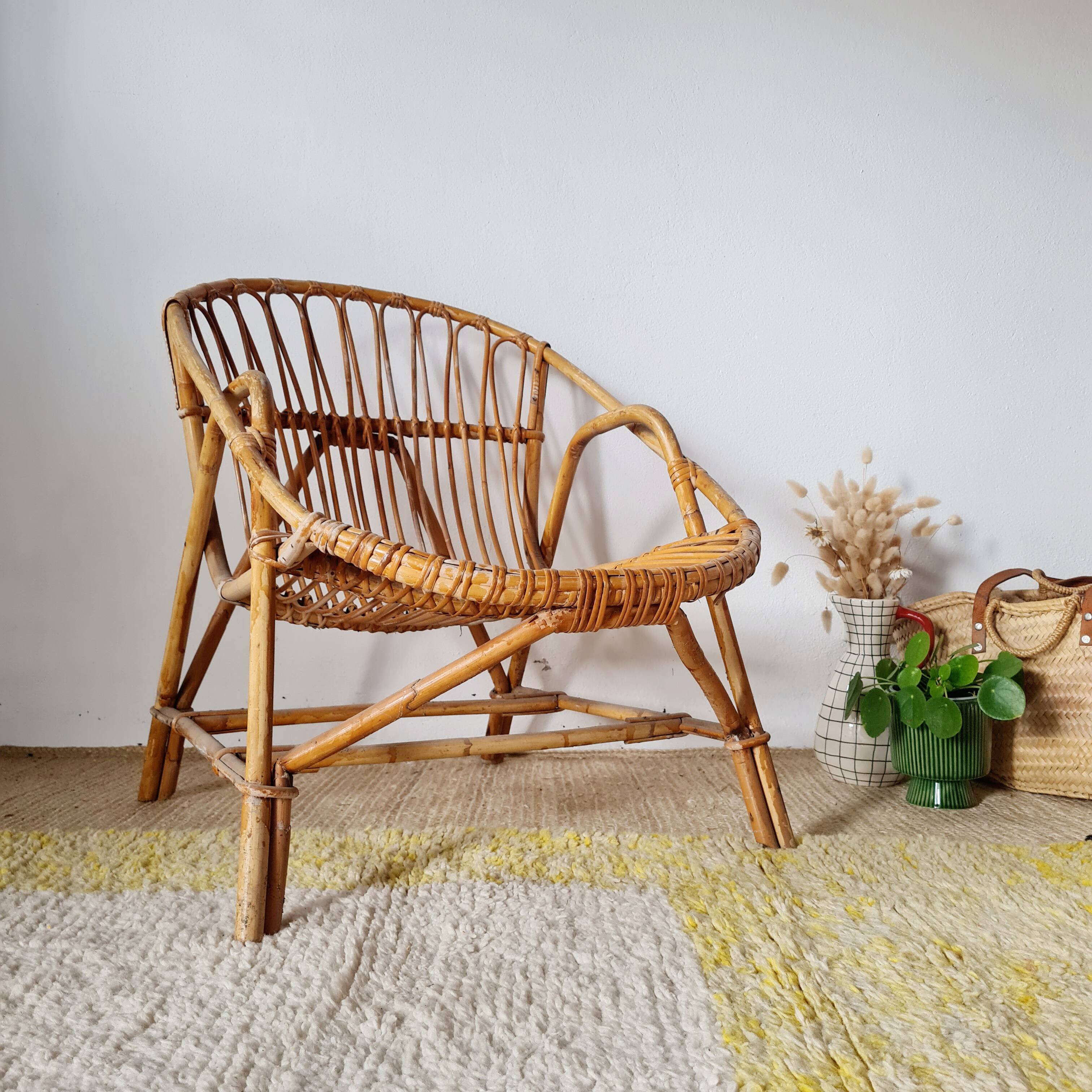 Vintage rattan basket chair – 1960s design