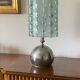 Lampe de table en verre moulé, Italie vers 1970