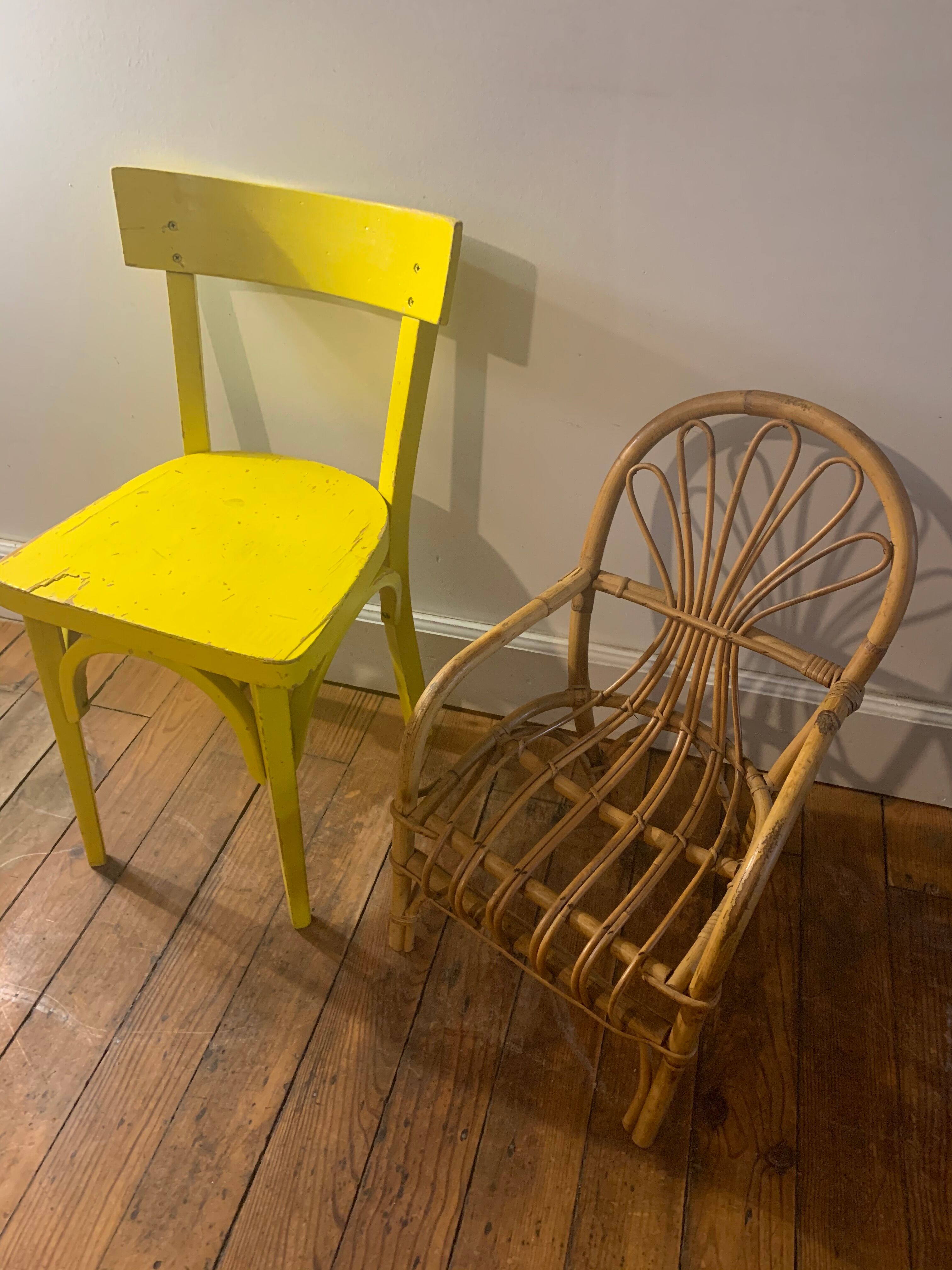 Small child chair