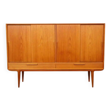 Vintage cabinet | Danish design | sliding doors | Gunni Omann | 180 cm