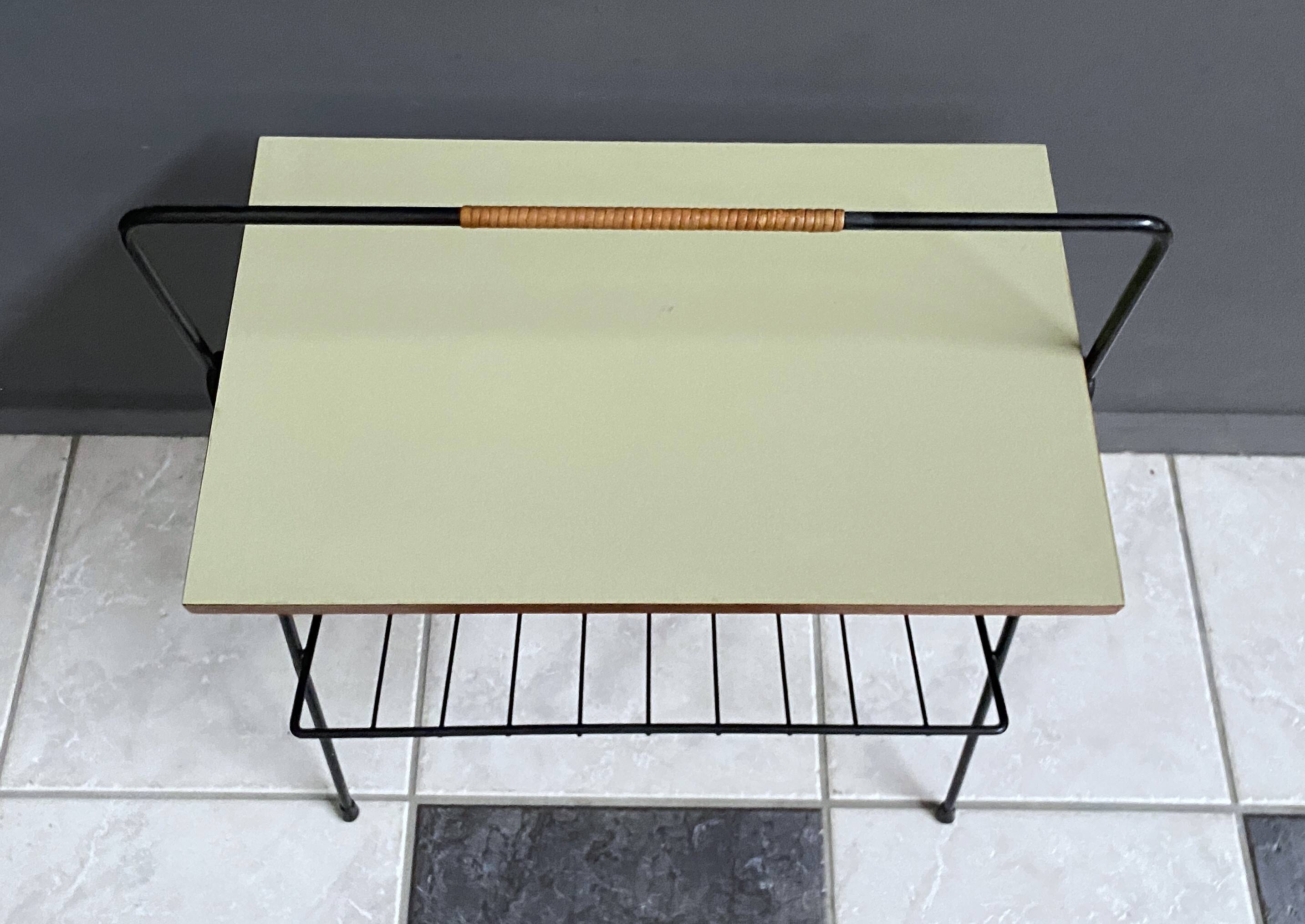Magazine rack by Ilse Mobel 1960s