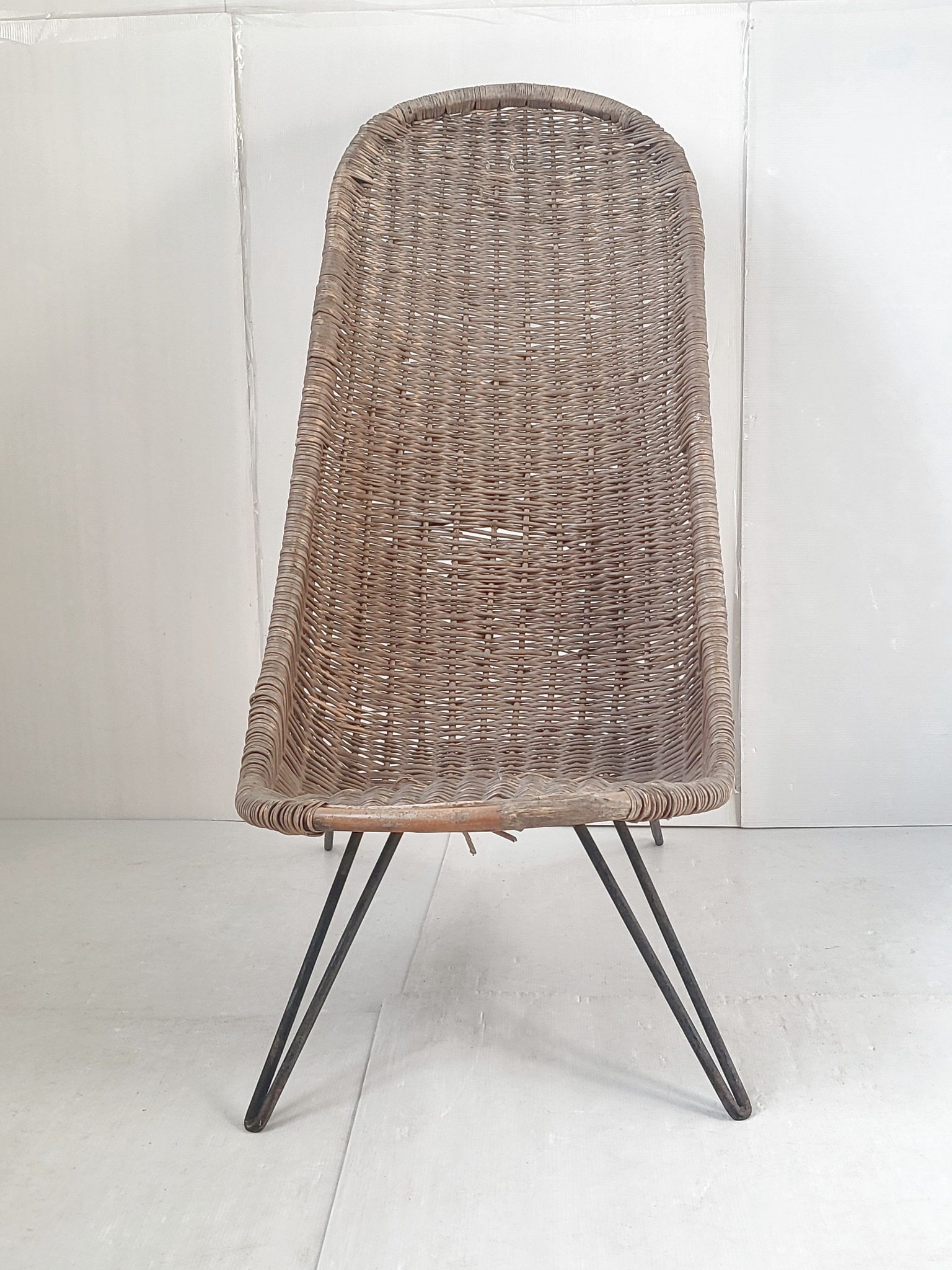 Fauteuil en rotin vintage 1950