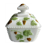 Sugar, white opaline opaline dabsked candy: Golden treils and grapes