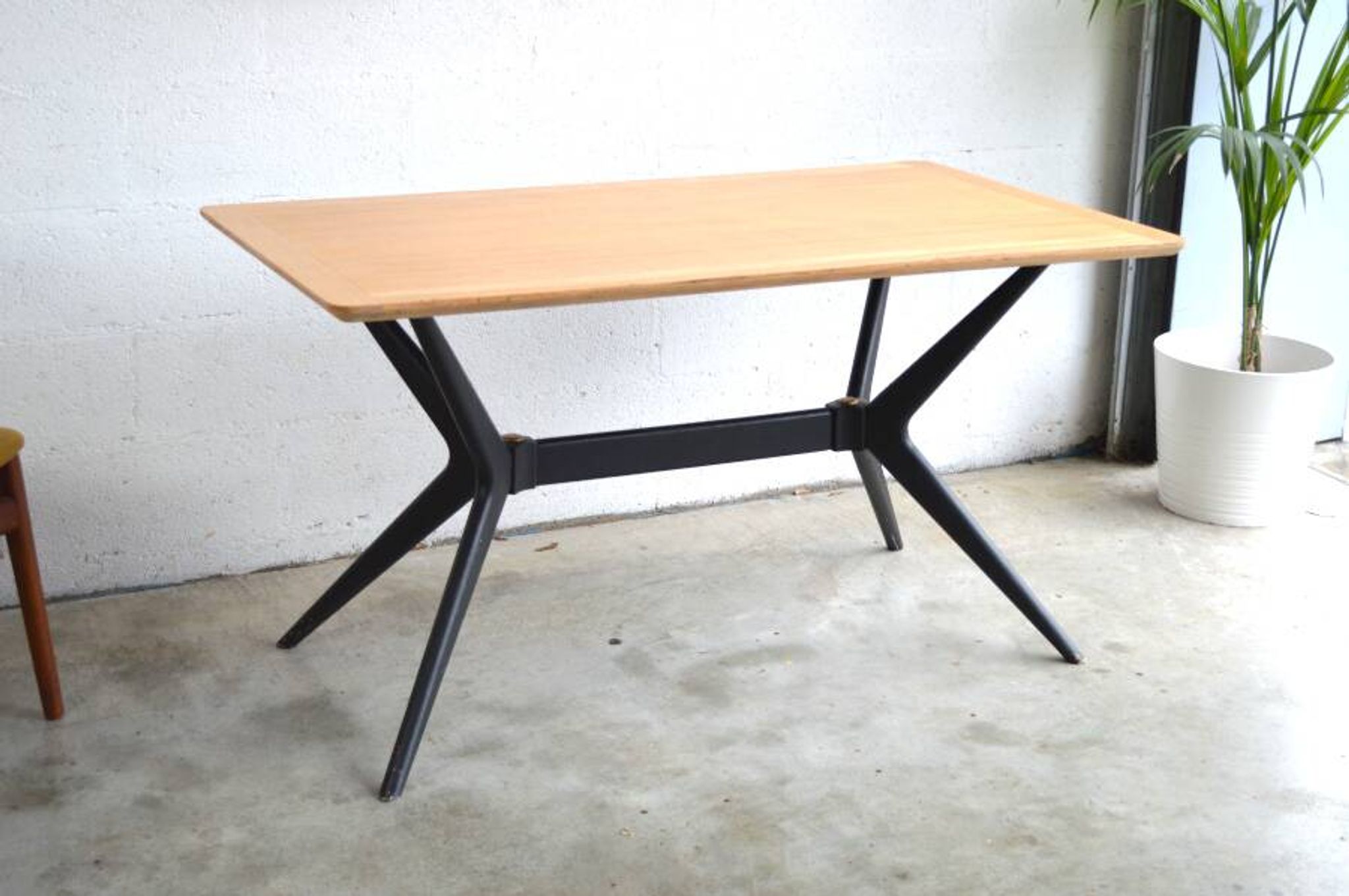 Table ou bureau par G-Plan * 137 cm