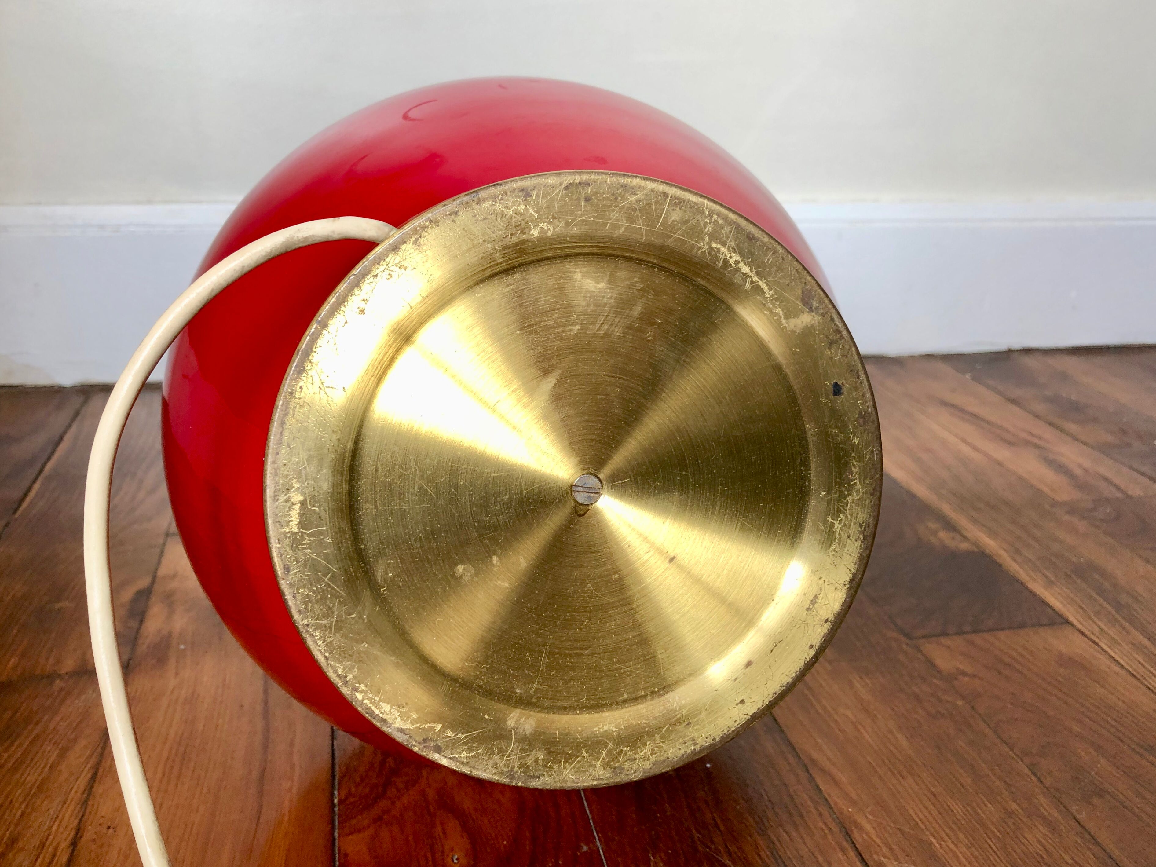 Backlit red lamp foot 1980