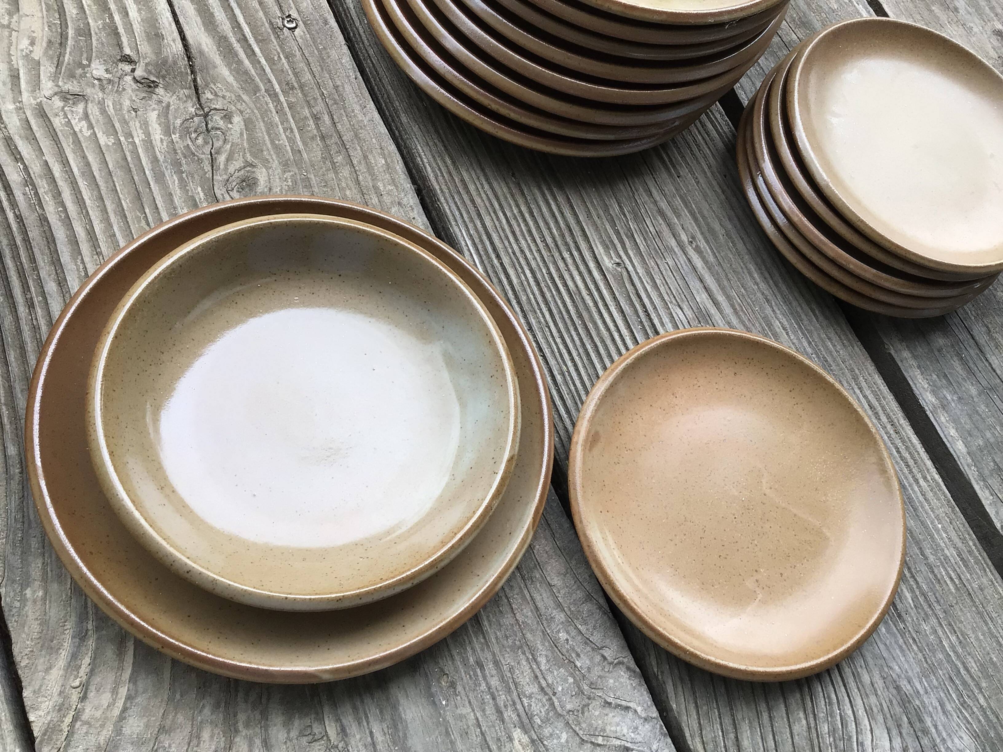 9 Brenne Stoneware Dinner Plates
