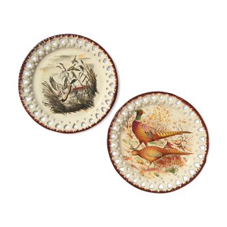 Decorative plates hunting scene