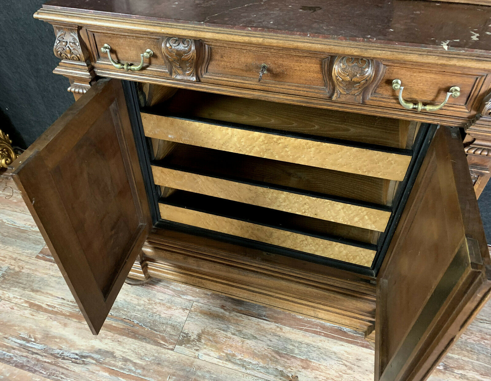 Renaissance psyche doors dresser in solid walnut