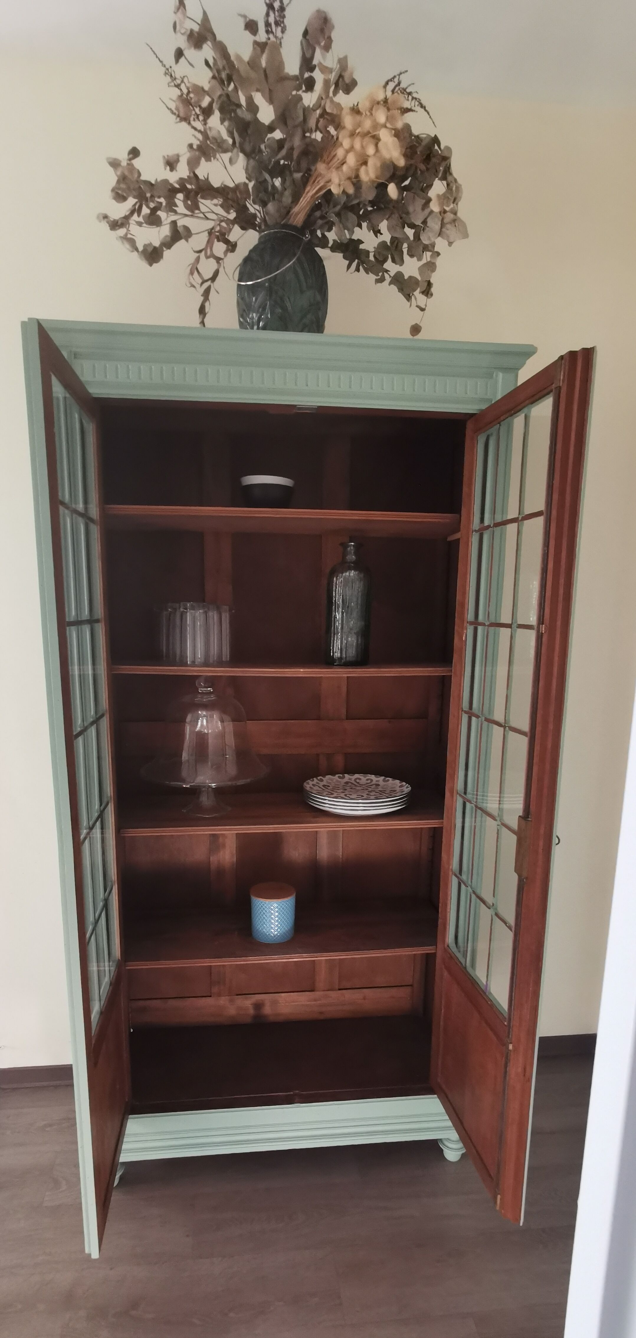 Parisian glass cabinet