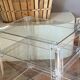 Table basse Roche Bobois, 1970 en plexiglass et verre