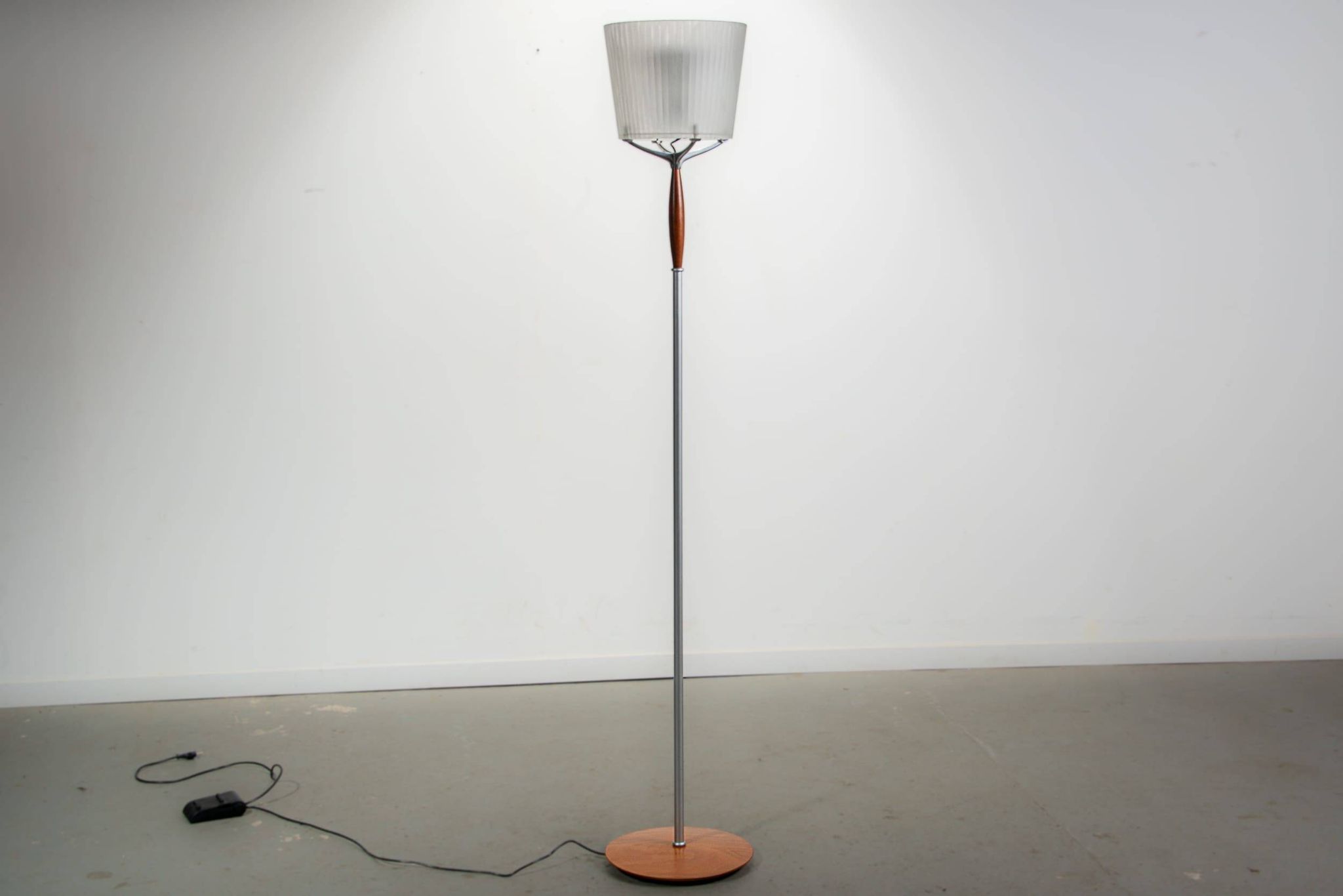 Lampe sur pied Orione par Rodolfo Dordoni pour Artemide