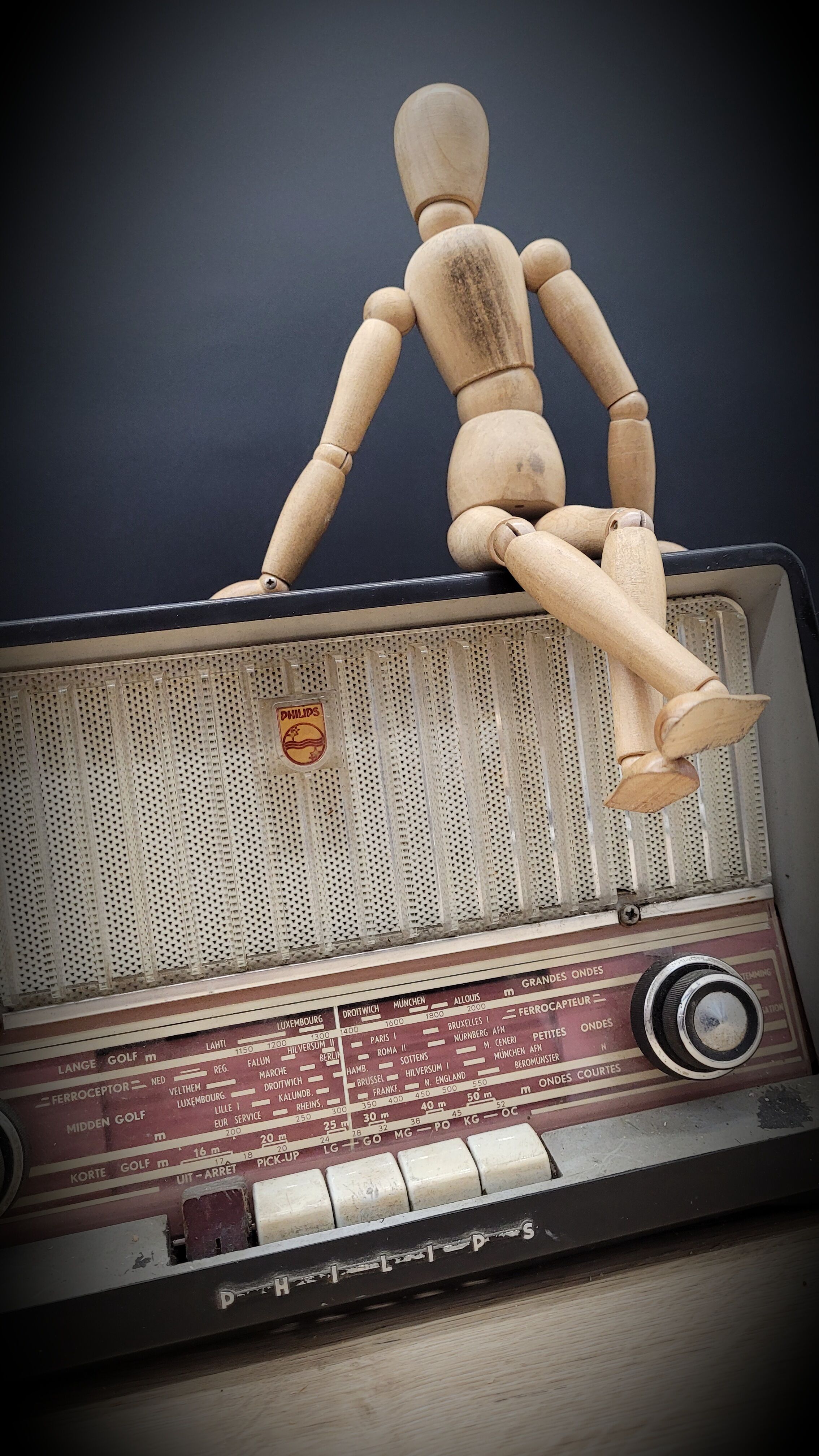 Radio Philips bakelite