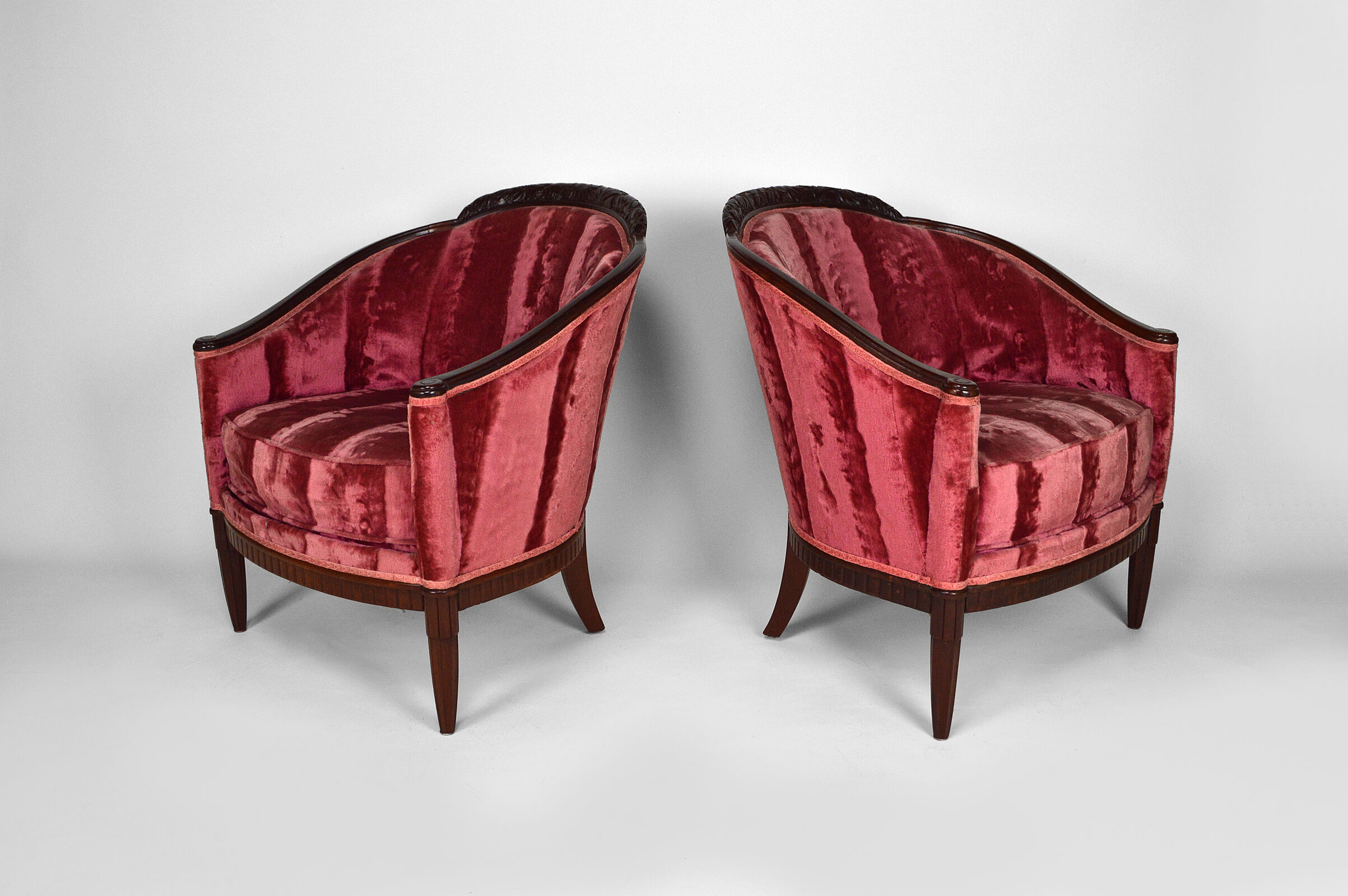 Art Deco Salon by Paul Follot in pink velvet, circa 1920