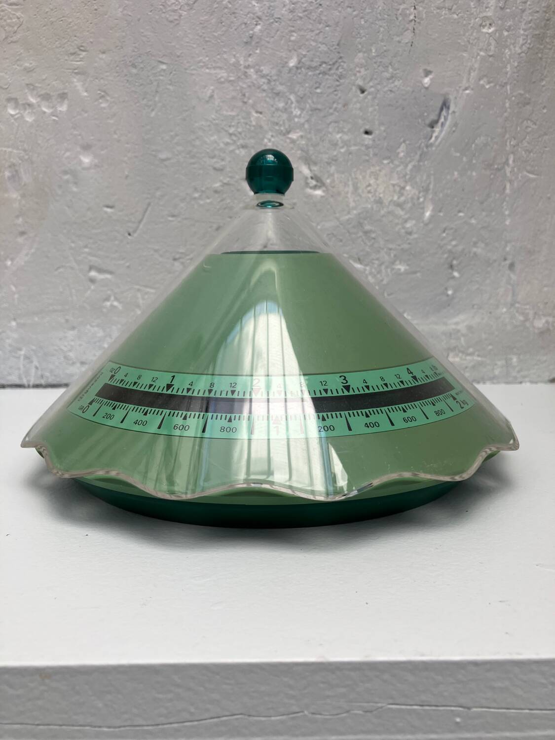 Dolly Guzzini kitchen scale design Ennio Pasini, Guzzini