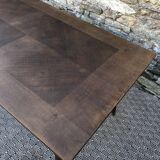 Dining table compass legs