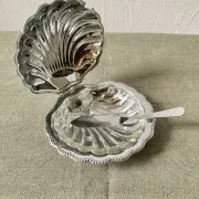 Metal shell butter dish with glass bowl and knife