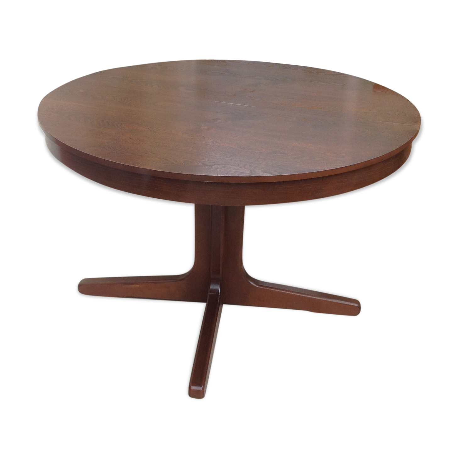 Baumann dining room table