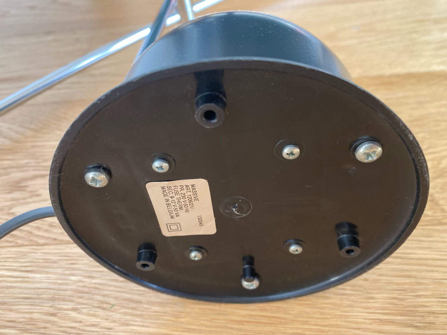 Desk lamp with black and chrome balance Massive vintage 80s