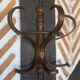 Porte manteau mural forme "perroquet"