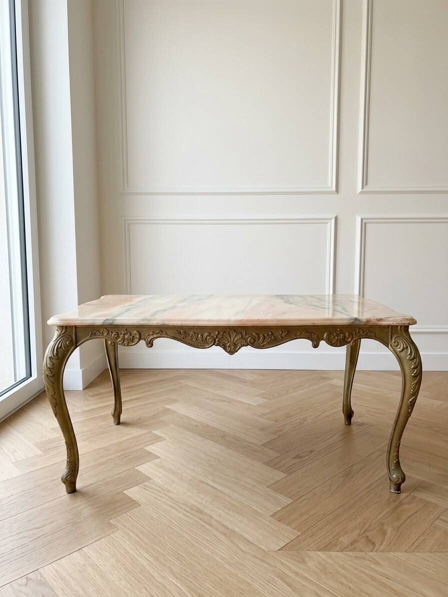 Vintage coffee table in Louis XV style with onyx and gilded brass.