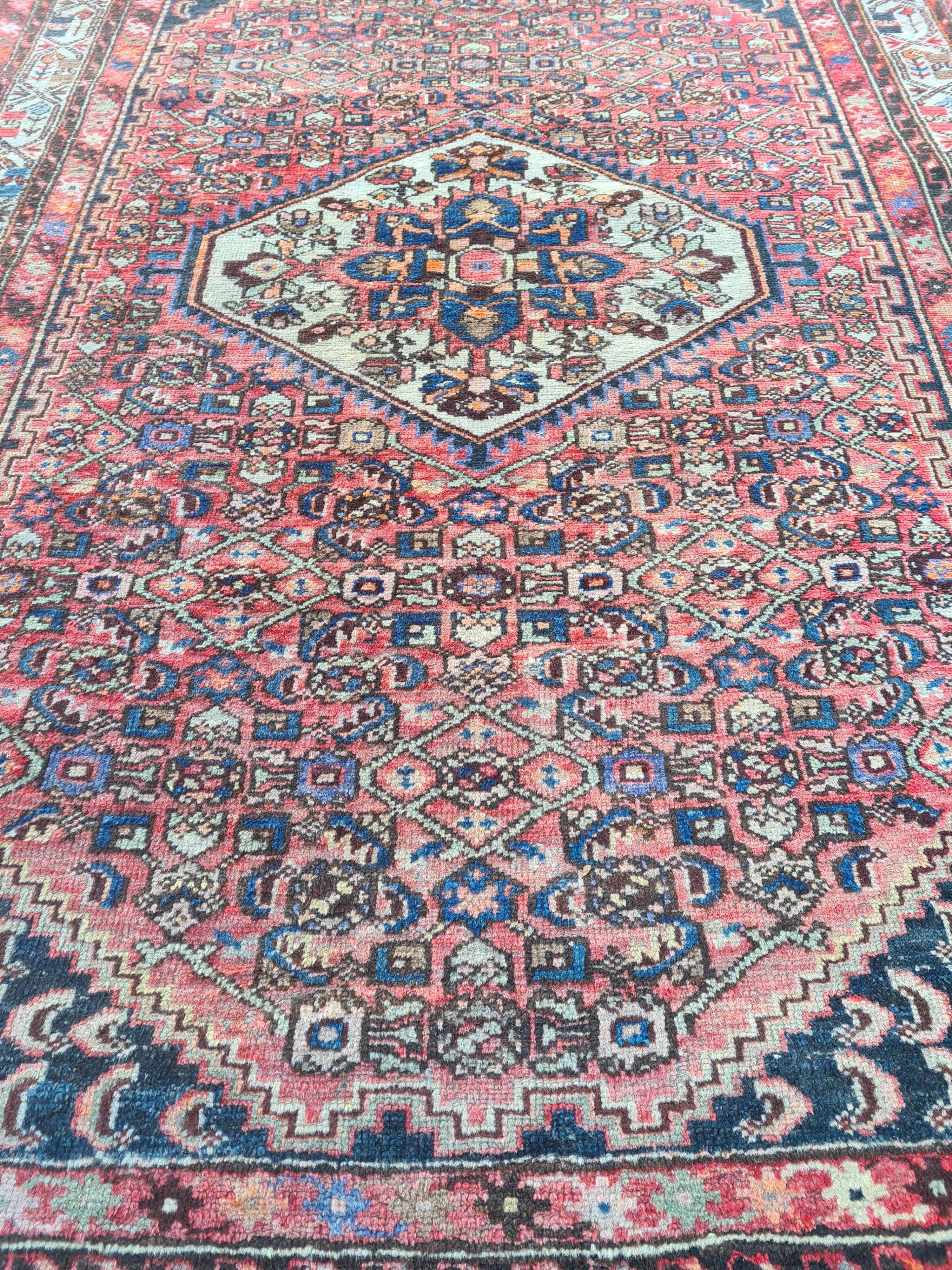 Iranian carpet 2 m 00 x 1 m 35