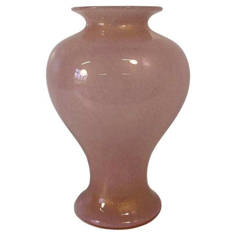 Vase en verre de Murano rose poudre italienne et feuille d'or par Barovier & Toso