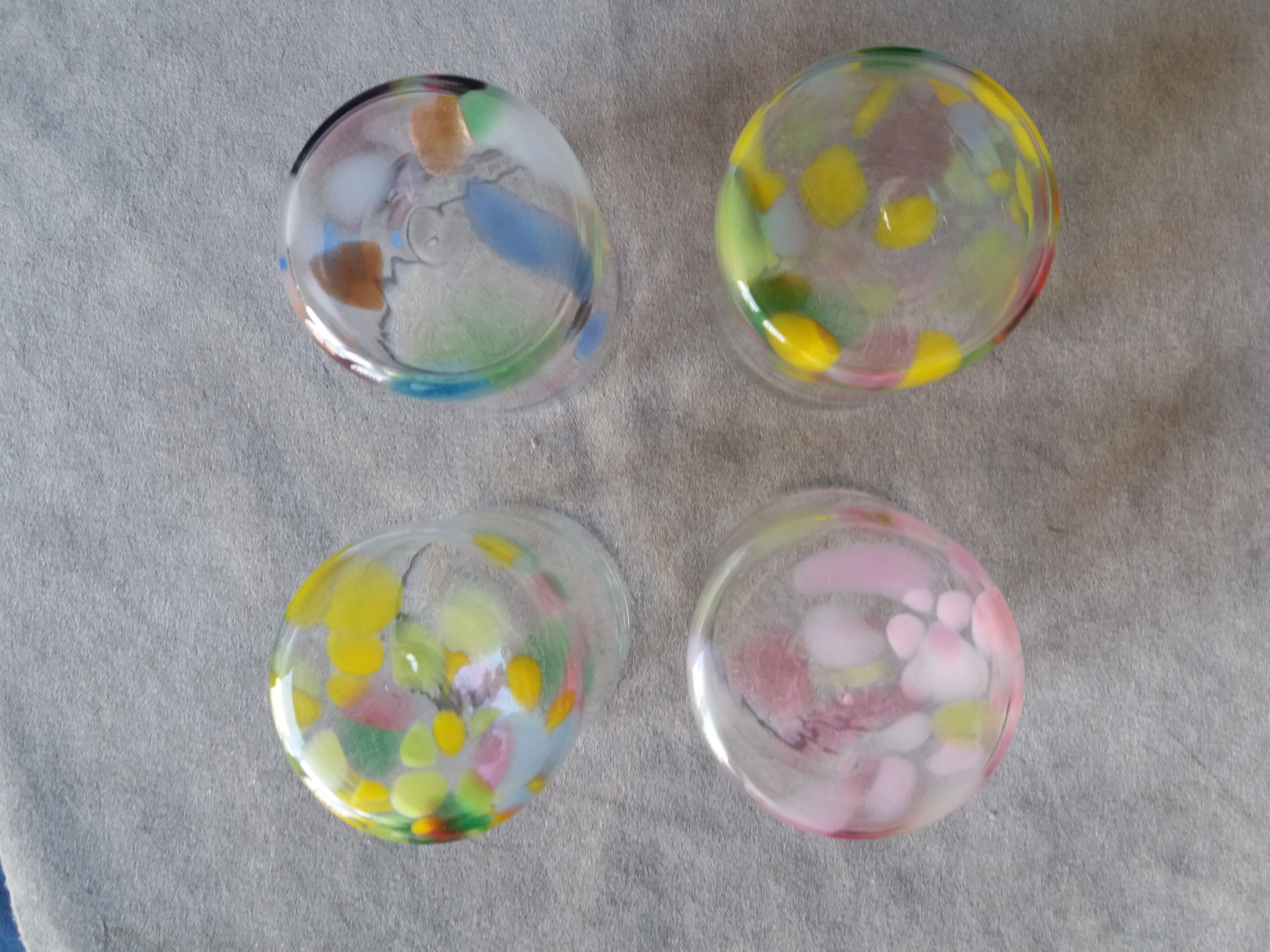 Lot of 4 murano glass cups