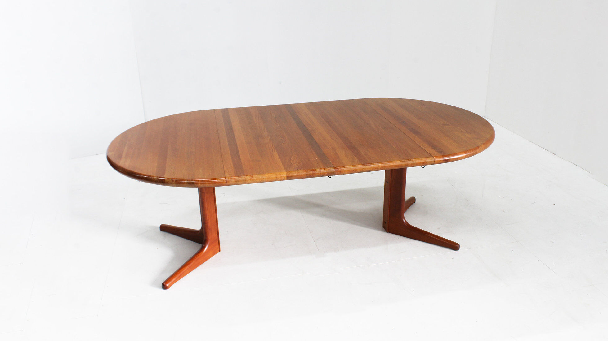 Vintage Glostrup Danish round extendable dining table solid teak