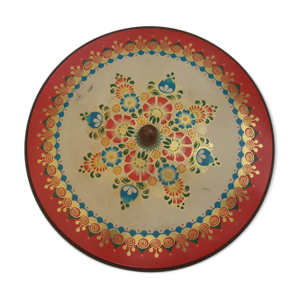 Box flowery decoration