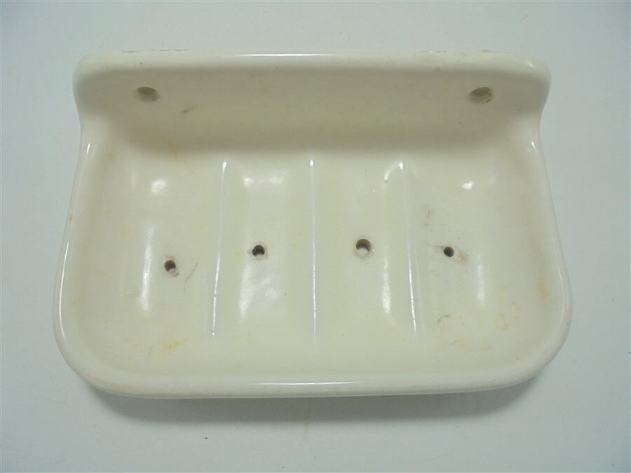 Wall soap dish