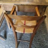 Children's high chair in walnut straw